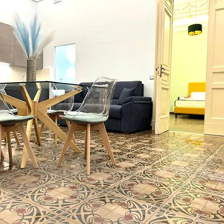 Trewhella Home, Centro Storico, Duomo Apartment Catania
